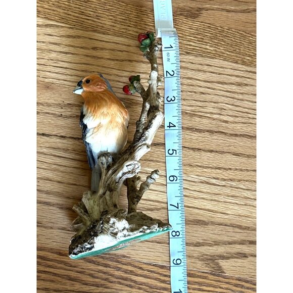 Hand Painted Bird Figurine With Berries By Staffordshire England Bird Lovers - Picture 6 of 9